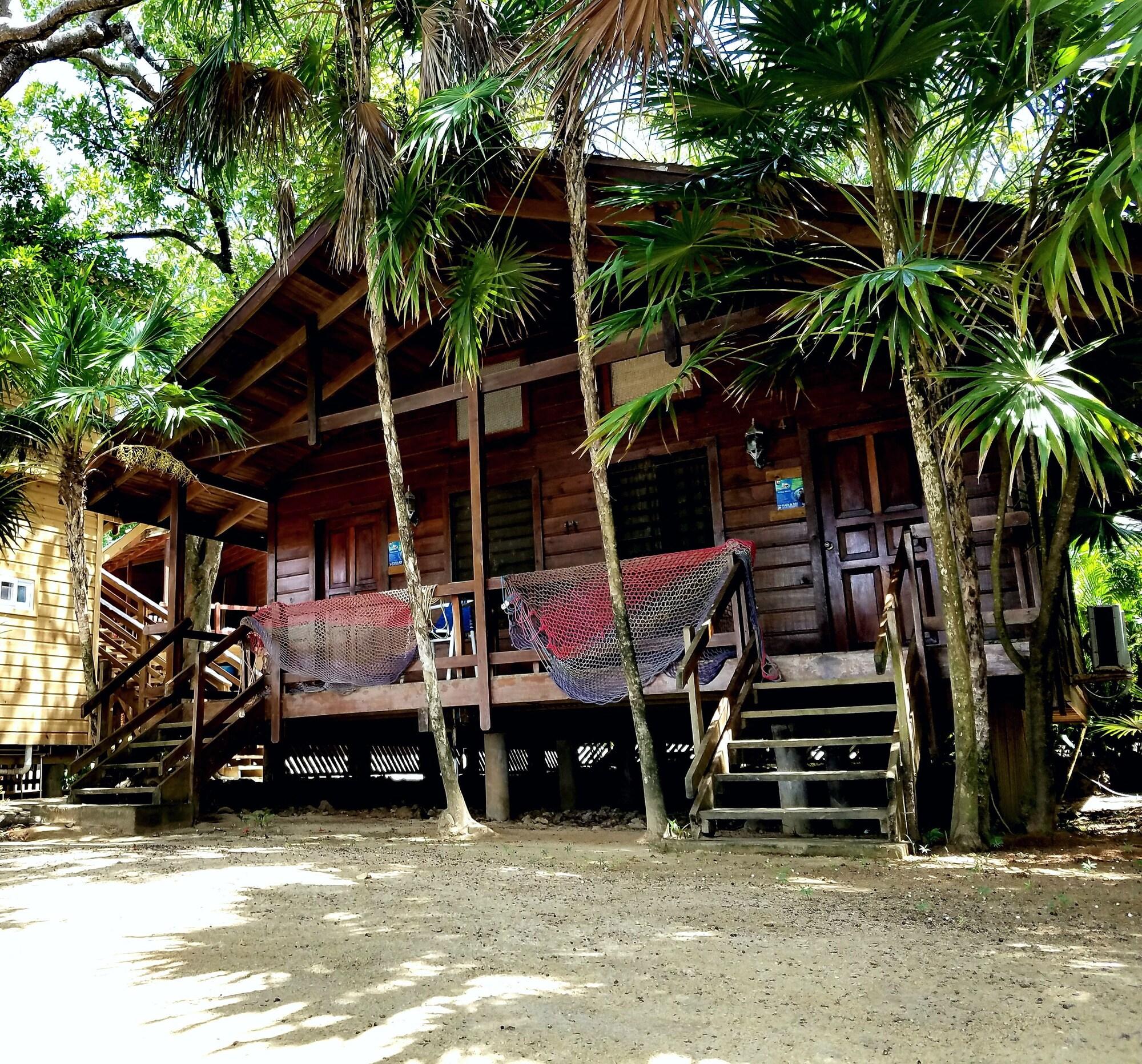 Half Moon Resort (Adults Only) West End Exterior foto